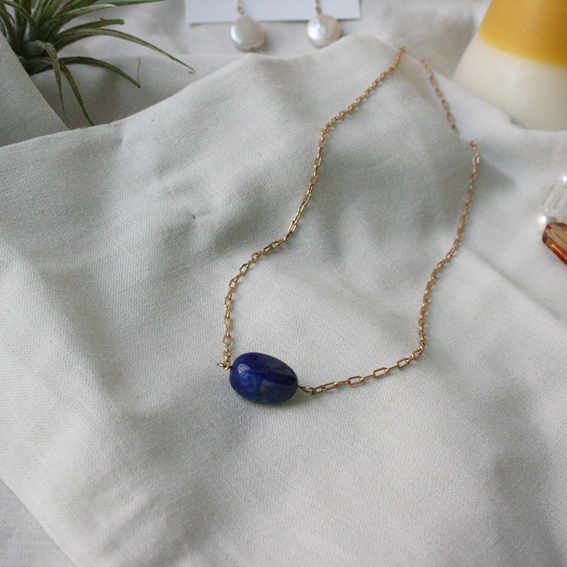 [sunny at the beach] lapis &amp; gold necklace