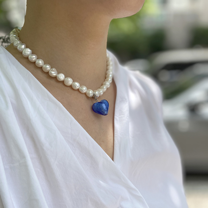 royal blue heart necklace