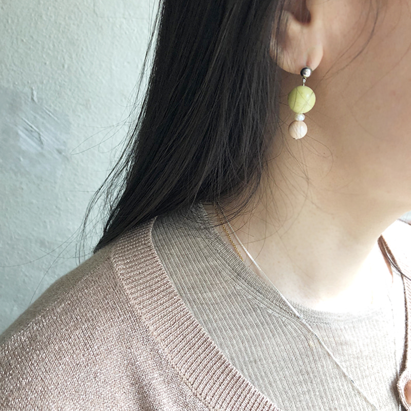 [lime sorbet] bubble lime earrings