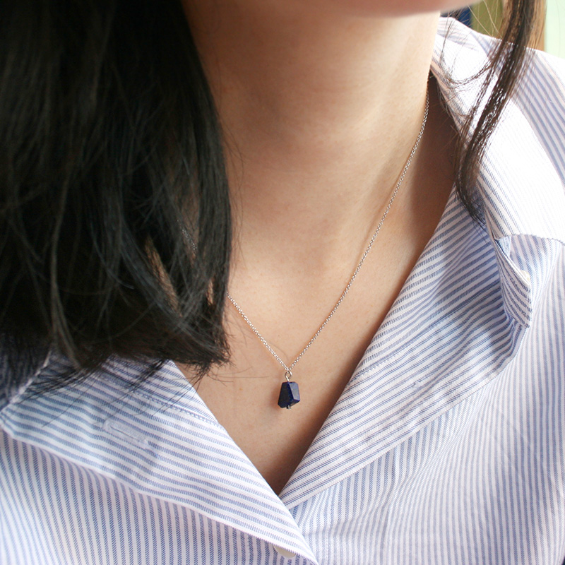 [more than blue] deep blue necklace