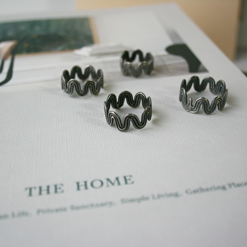wave line ring