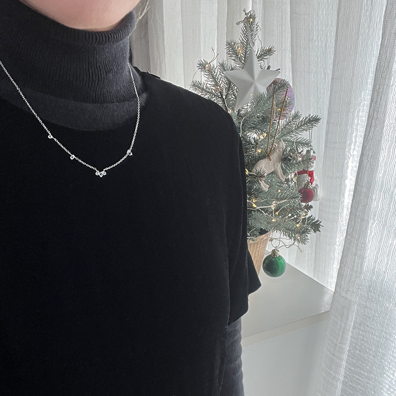 ice crystal necklace