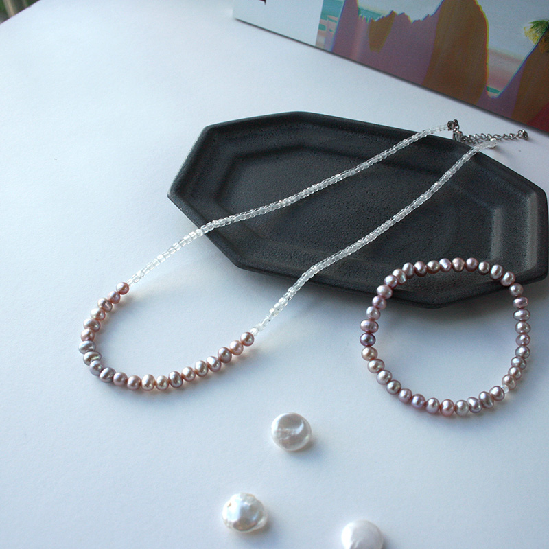 pinky aurora pearl necklace